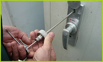 Expert Locksmith Services Frederick, CO 303-928-2661 Expert Locksmith Services Frederick, CO 303-928-2661 - 15-emergency-locksmiths