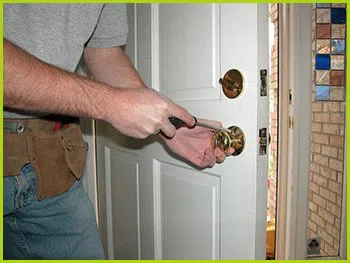 Expert Locksmith Services Frederick, CO 303-928-2661 Expert Locksmith Services Frederick, CO 303-928-2661 - 9-locks-change